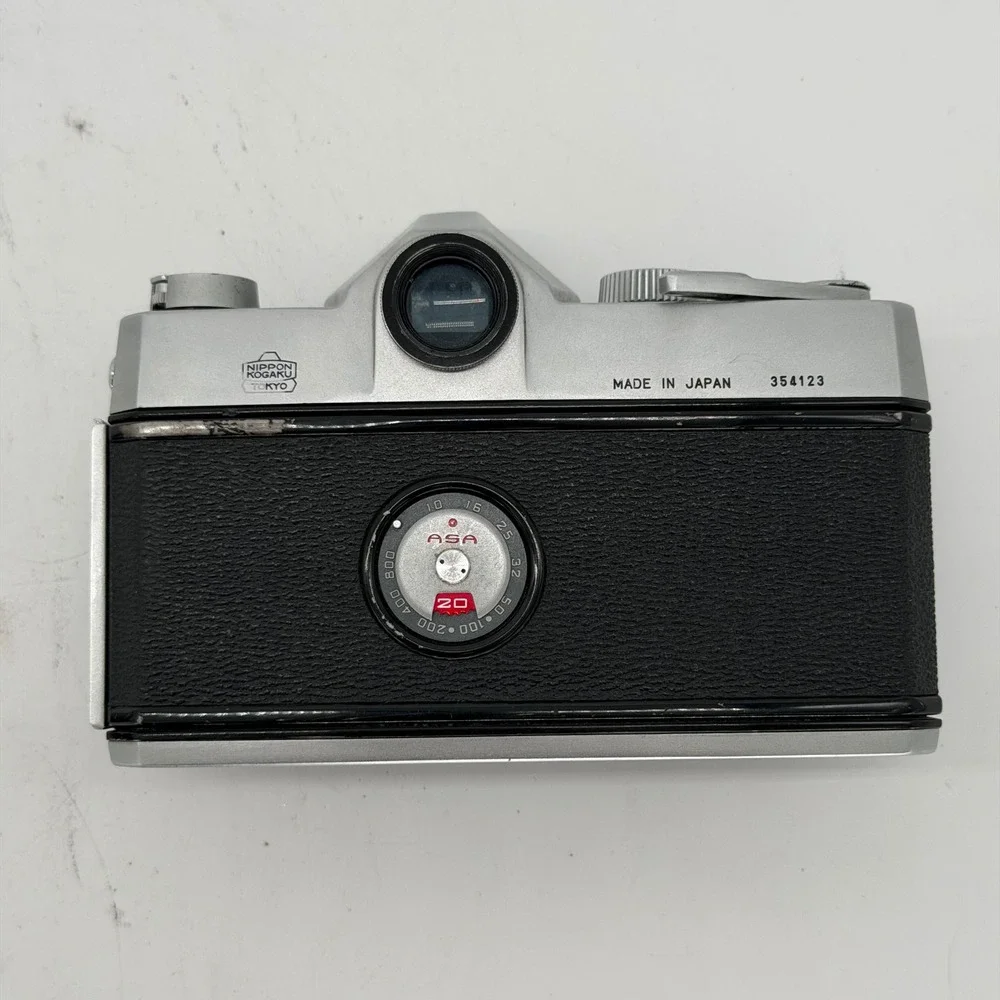 Vintage Nikon 35mm SLR Camera Body Lot Nikkorex F Nikkormat FT Nikomat FT PARTS